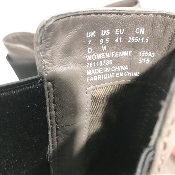 Clark’s Marquette Wish Leather Ankle Chelsea Boot - Picture 5 of 8